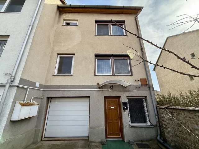 Eladó ház Aszód 150 nm