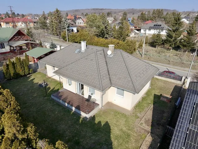 Eladó ház Szada 87 nm