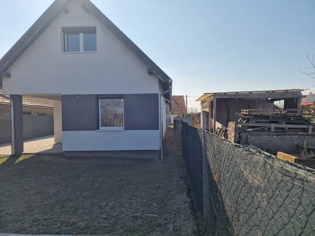 Eladó ház Ráckeve 128 nm