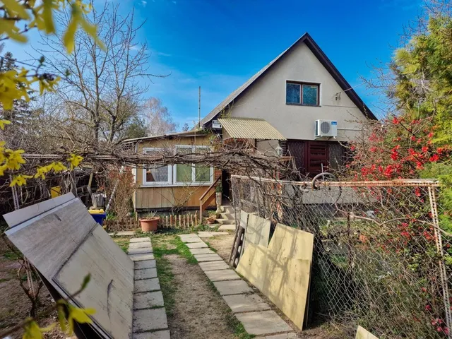 Eladó üdülő és hétvégi ház Dömsöd 90 nm