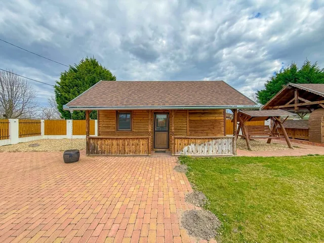 Eladó üdülő és hétvégi ház Dunavarsány 27 nm