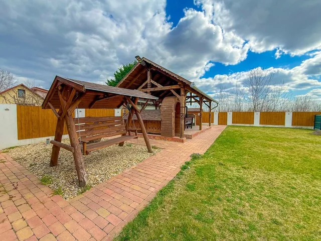 Eladó üdülő és hétvégi ház Dunavarsány 27 nm