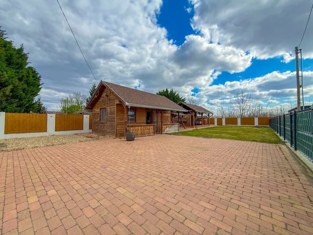 Eladó üdülő és hétvégi ház Dunavarsány 27 nm