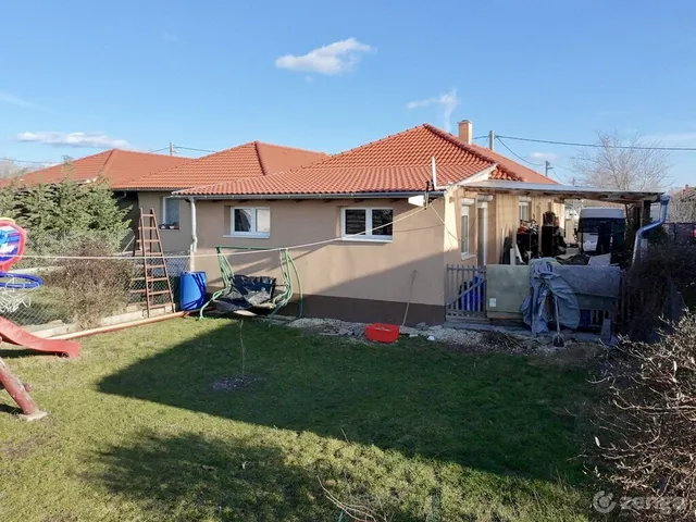 Eladó ház Délegyháza 100 nm