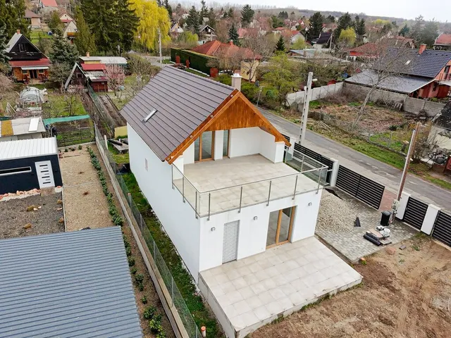 Eladó ház Őrbottyán 120 nm