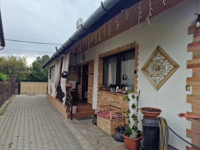 Eladó ház Tököl 169 nm