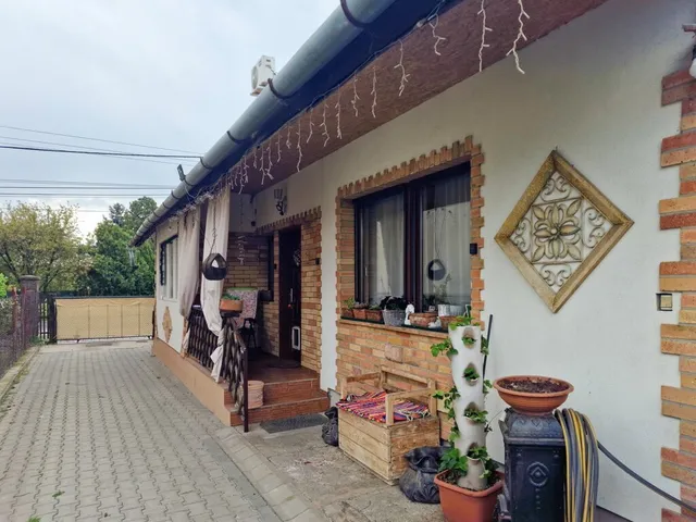 Eladó ház Tököl 169 nm