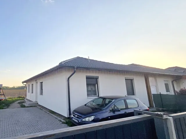 Eladó ház Taksony 105 nm