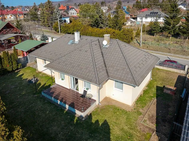 Eladó ház Szada 120 nm