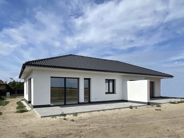 Eladó ház Nyáregyháza 111 nm