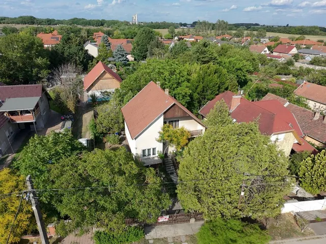Eladó ház Dunaharaszti 148 nm