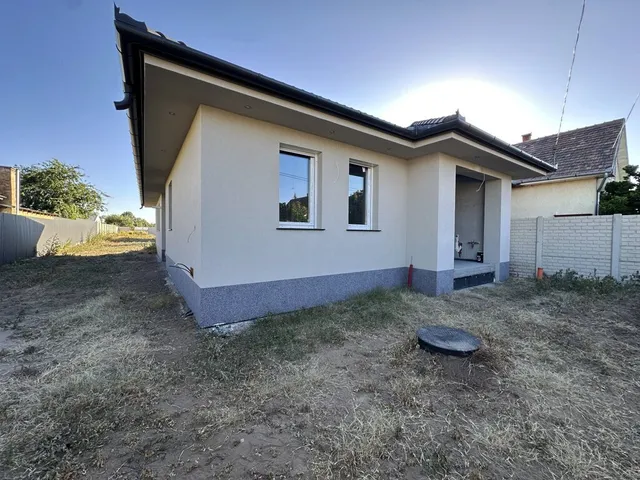 Eladó ház Gyál 124 nm