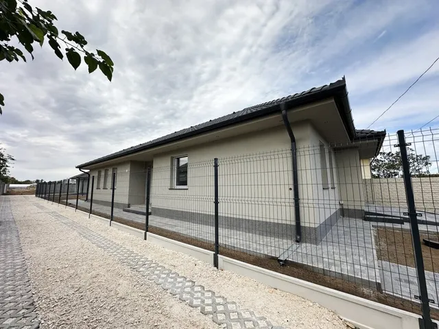 Eladó ház Gyál 124 nm