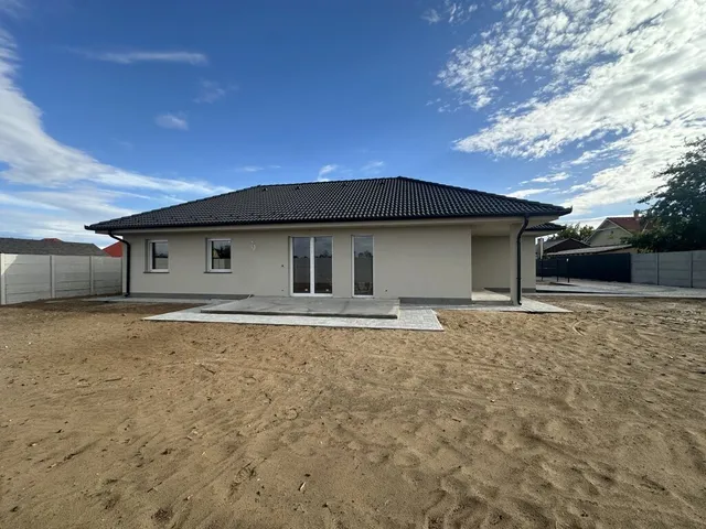 Eladó ház Gyál 128 nm