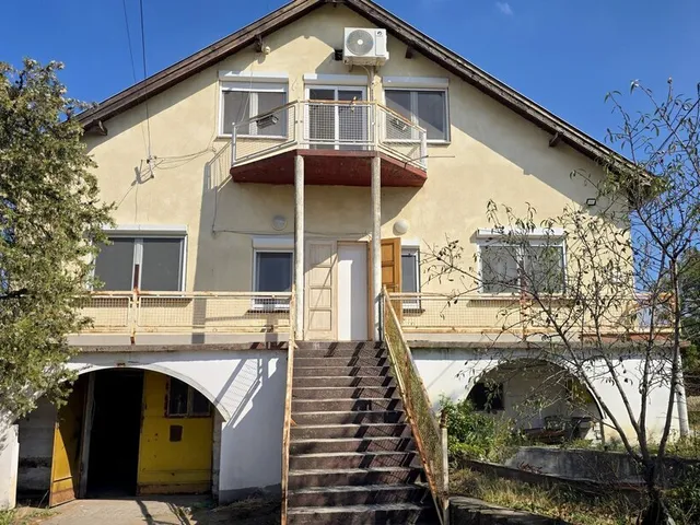 Eladó ház Dunaharaszti 200 nm