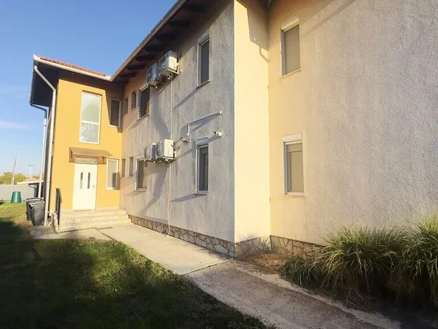 Eladó lakás Érd 102 nm
