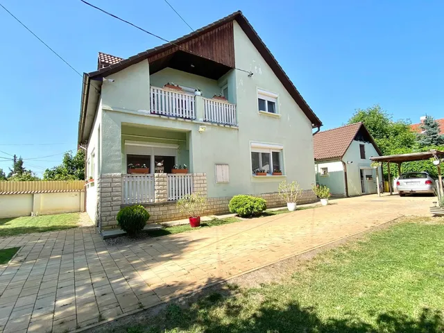 Eladó ház Szeged, Baktó 130 nm