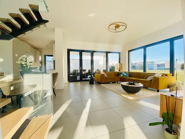 Eladó ház Szeged, Cserőke 154 nm