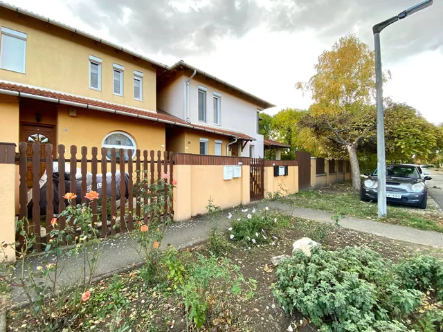 Eladó lakás Szeged, Újszeged 69 nm