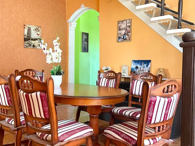 Eladó ház Szeged, Kiskundorozsma 136 nm