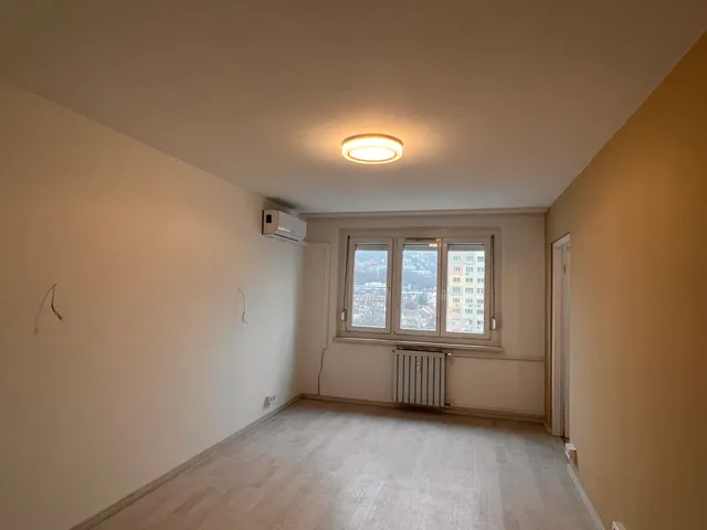 Eladó lakás Budapest III. kerület, Aquincum, Szőlő utca 52 nm