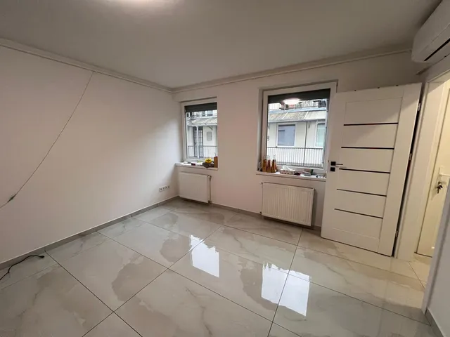 Eladó lakás Budapest VI. kerület, Nagykörúton belüli terület, Eötvös utca 78 nm