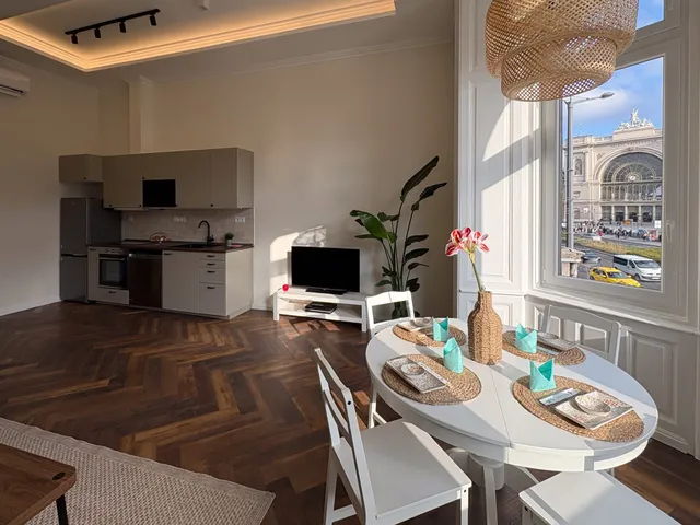 Eladó lakás Budapest VII. kerület, Külső-Erzsébetváros, Baross tér 55 nm