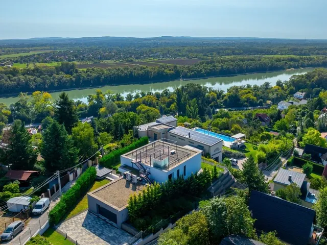 Eladó ház Szentendre, Pismány 291 nm