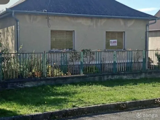 Eladó ház Tamási, Bajcsy-Zsilinszky Endre utca 9 106 nm