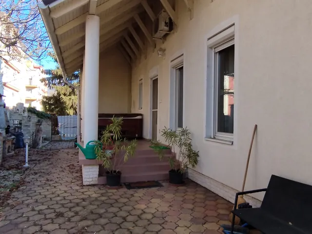 Eladó ház Szeged, Újszeged 171 nm