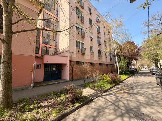 Eladó lakás Szeged, Belváros, Szűcs 48 nm