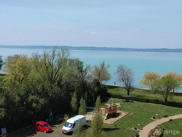 Eladó lakás Siófok 20 nm