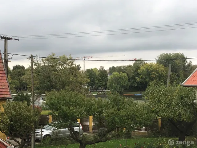 Eladó ház Szolnok, Kertváros 40 nm