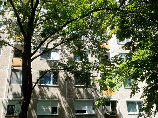 Eladó lakás Veszprém, Jutasi úti lakótelep 35 nm