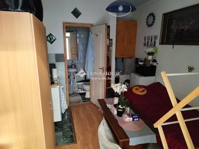 Eladó ház Budapest XV. kerület 69 nm