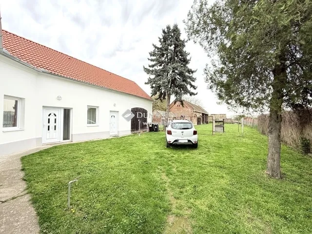 Eladó ház Hobol 125 nm