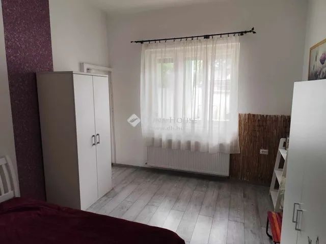 Eladó ház Budapest XV. kerület 70 nm