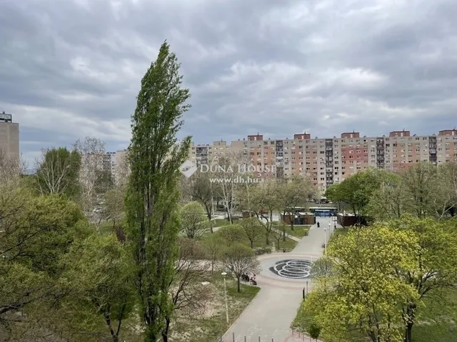 Eladó lakás Budapest XV. kerület 69 nm