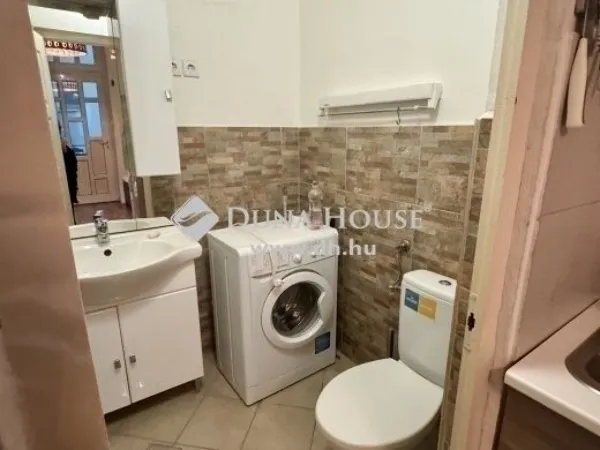 Eladó lakás Budapest VI. kerület 29 nm