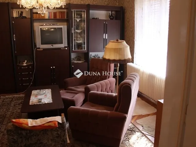Eladó ház Üllő 130 nm