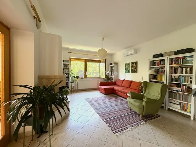 Eladó ház Budapest XXI. kerület, Királyerdő 162 nm
