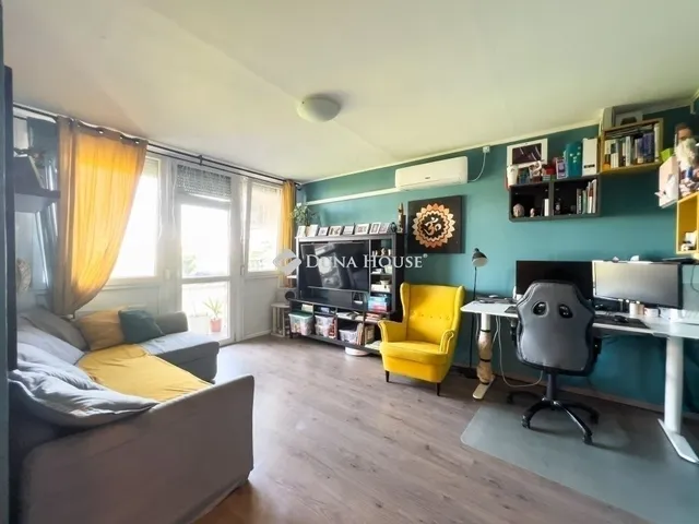 Eladó lakás Budapest XVIII. kerület 72 nm