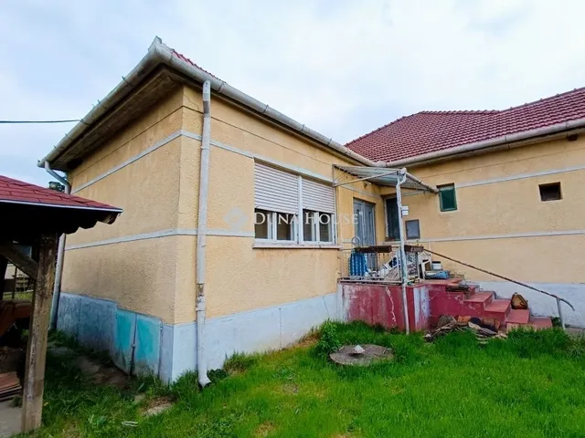 Eladó ház Ócsa 110 nm