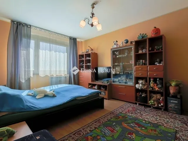 Eladó lakás Budapest XVIII. kerület 71 nm