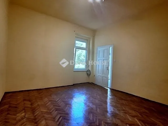 Eladó lakás Budapest VI. kerület 36 nm