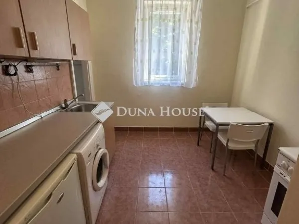 Eladó lakás Budapest X. kerület 35 nm