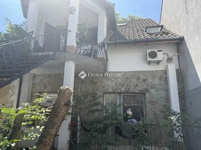 Eladó ház Budapest XVIII. kerület 283 nm