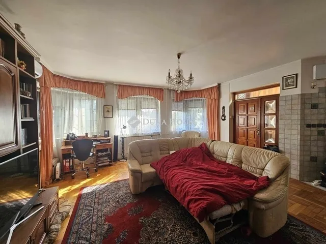 Eladó ház Budapest XVIII. kerület 170 nm