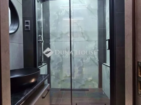 Eladó lakás Budapest XVIII. kerület 71 nm