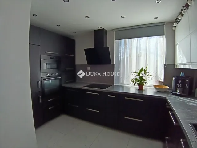 Eladó ház Abony 147 nm